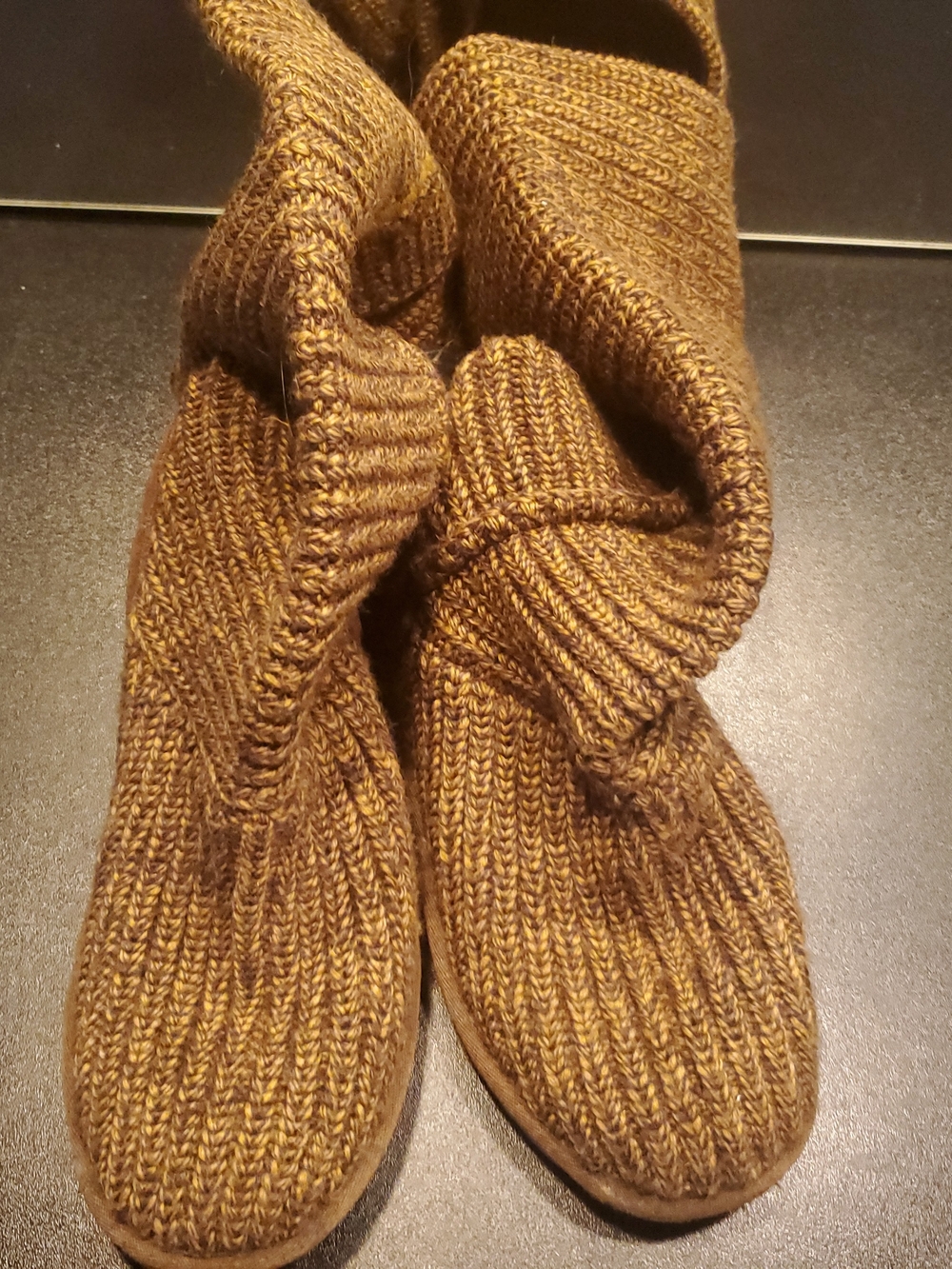 UGG Knit Boot Socks in Heathered Tan Women's Size 5